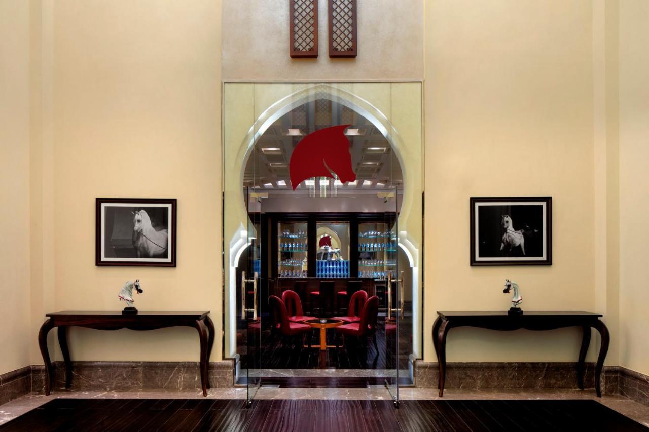 Ajman Saray, A Luxury Collection Resort, אג'מן מראה חיצוני תמונה The lobby of the hotel