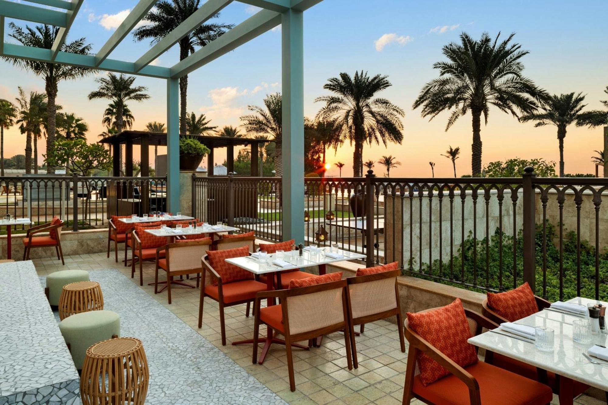 Ajman Saray, A Luxury Collection Resort, אג'מן מראה חיצוני תמונה The Terrace
